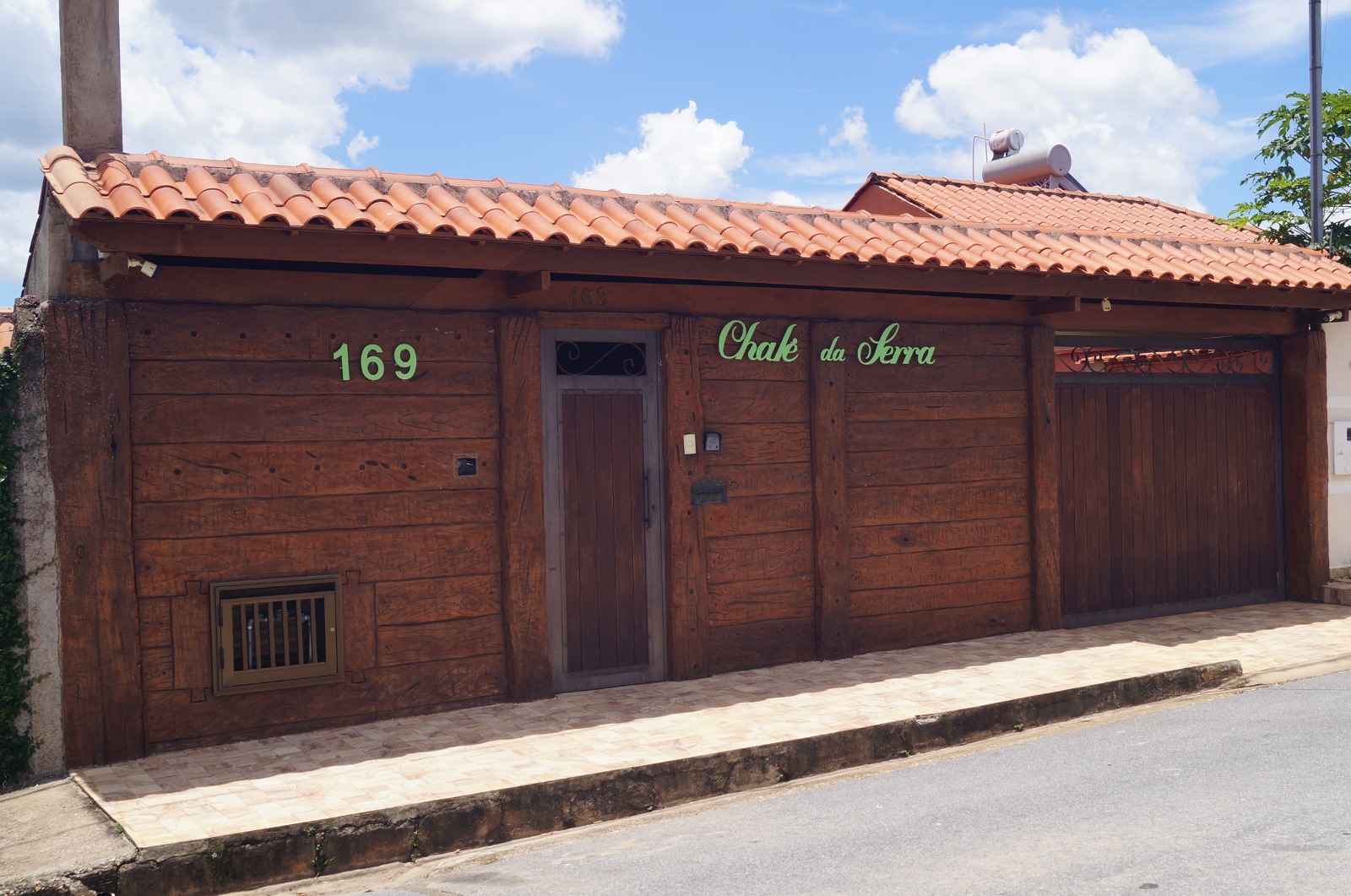 Entrada — Chalé da Serra